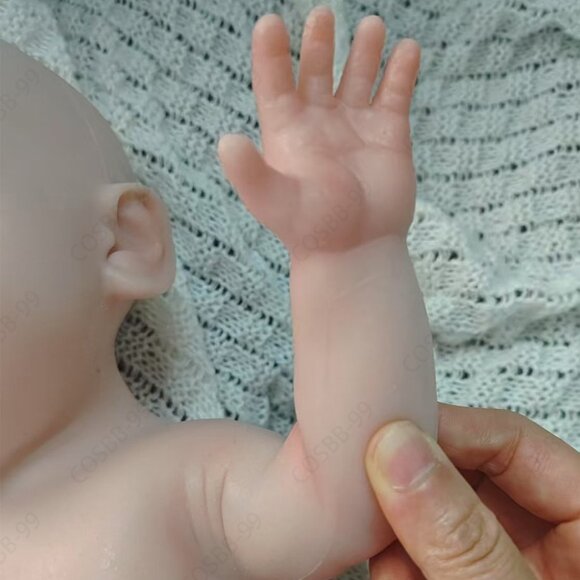 45cm Cute Reborn Newborn 3kg Full Body Platinum Silicone Reborn Baby Girl Dolls - Picture 5 of 12